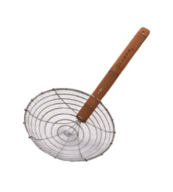 Coarse wire strainer